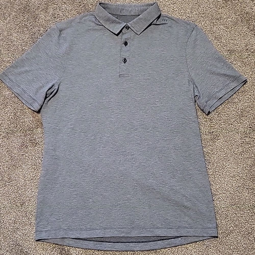 Lululemon Athlerica Men Polo Shirt - Small